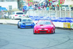 Group Three Champion Paul Vieira leads Guyana’s Danny Persaud  (Marceano Narine photo) 