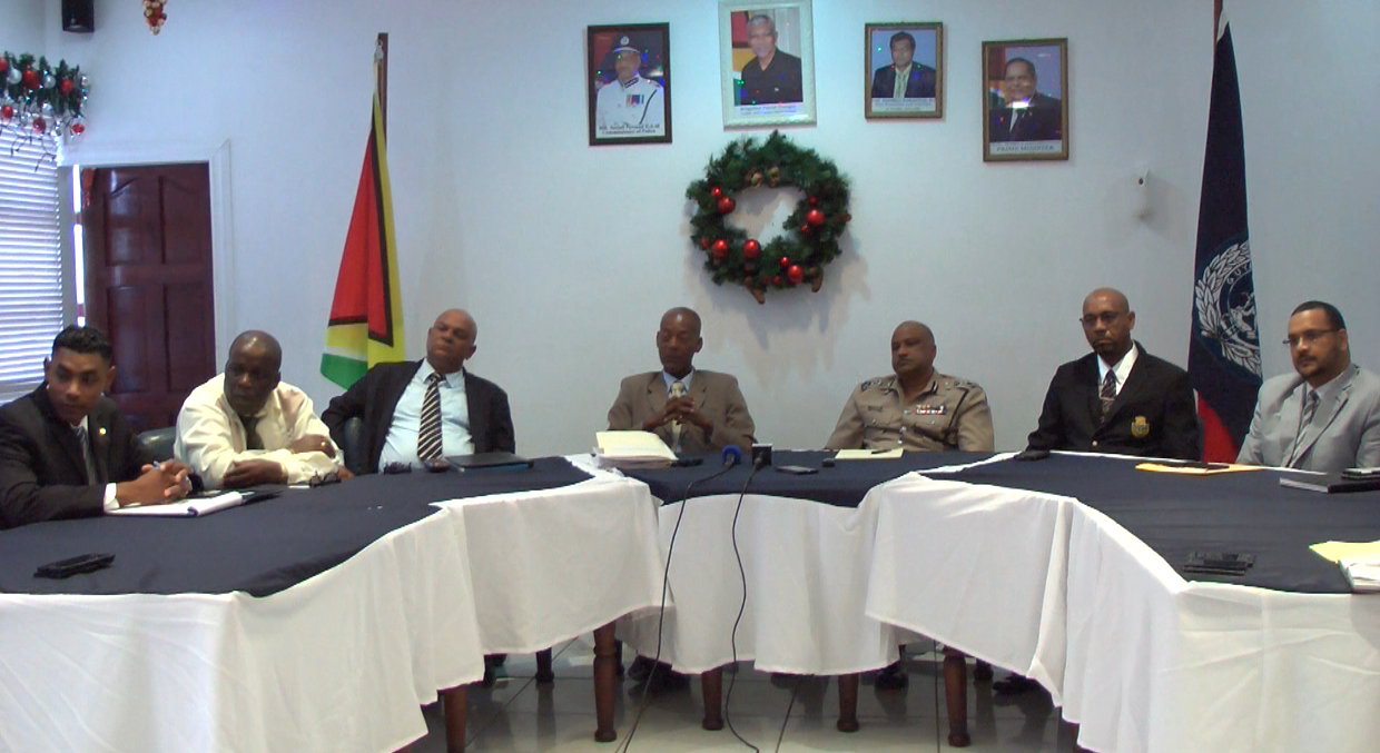 Police Commissioner Seelall Persaud (Third from right), Assistant Commissioner of Police Guno Roosenhoff of the Korps Politie Suriname (centre), CANU Head James Singh and other members of the Guyana -  Suriname delegation 
