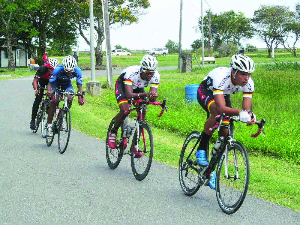 Evolution’s Nigel Duguid (centre) was part of the season opener last Saturday in the national park and is now out of action 