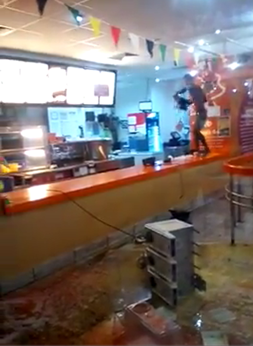 Man Strips Naked Vandalise Popeyes Fast Food Outlet Guyana Times