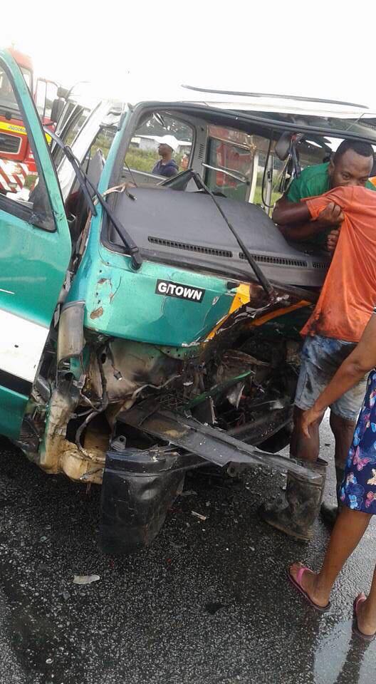 Breaking News 1 dead, several injured in La Parfaite Harmonie accident