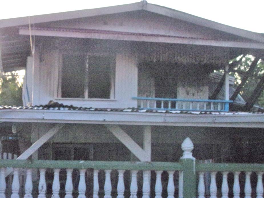 Woman Jumps Off Verandah Of Burning Building Guyana Times