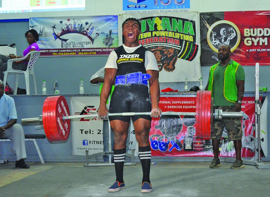 Peterson breaks school record at powerlifting competition