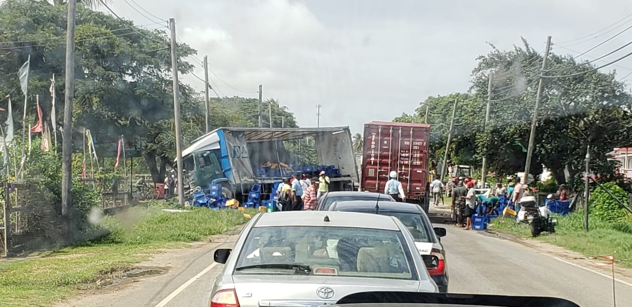 At Least 4 Dead In Mahaicony Accident Guyana Times 