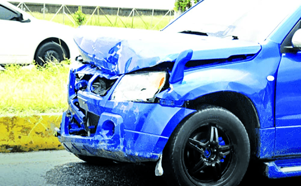 1 dead, 3 injured following Rupert Craig Highway smash-up - Guyana Times