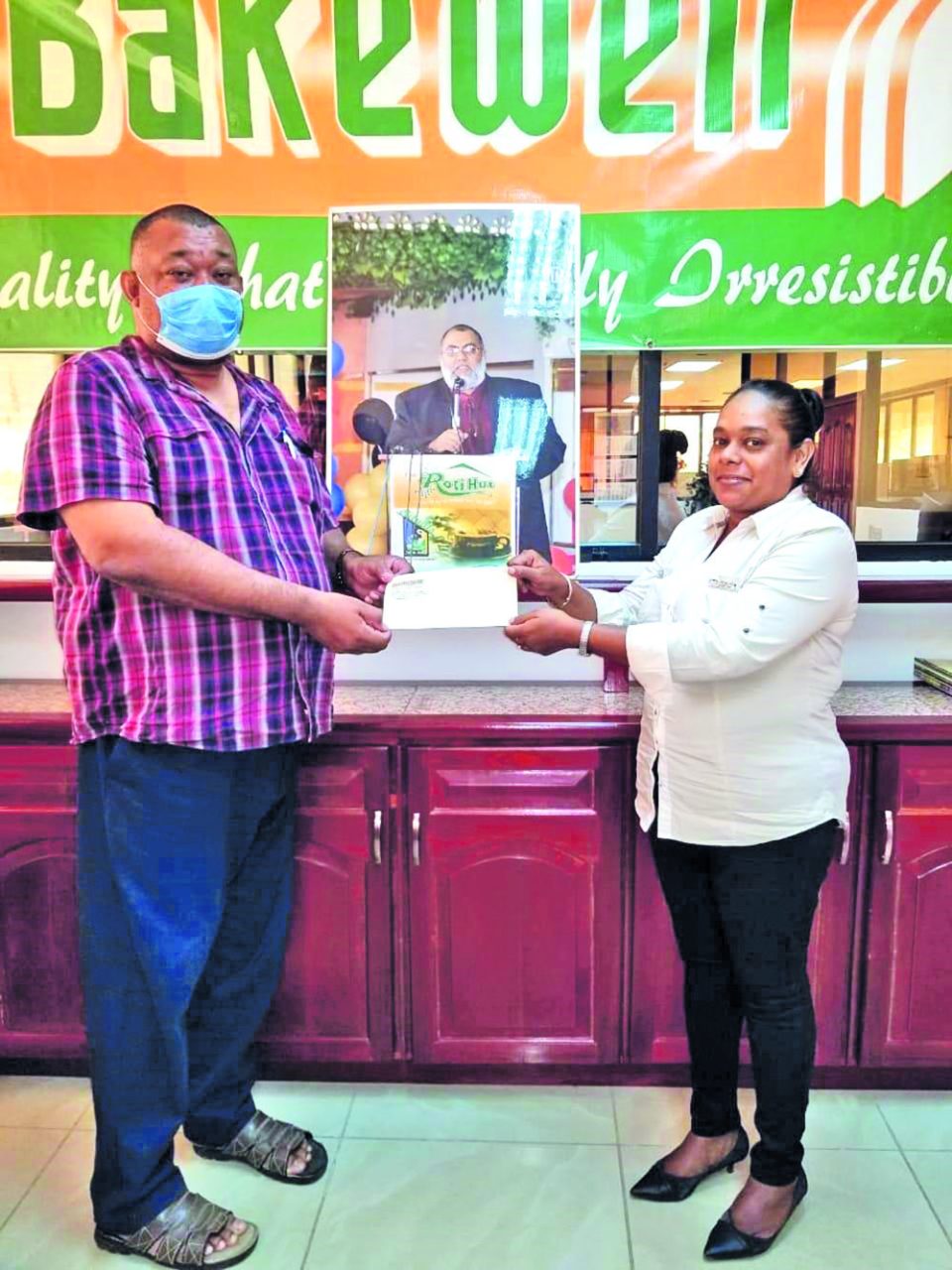 Bakewell renews sponsorship of RHTY&SC cricket teams - Guyana Times