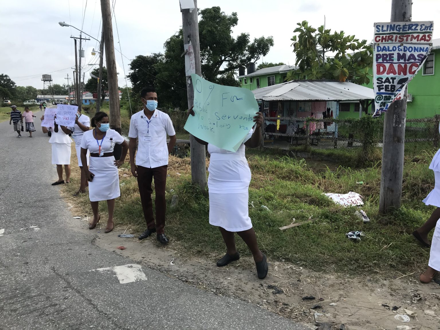 WDRH Nurses, Doctor protest for better treatment - Guyana Times