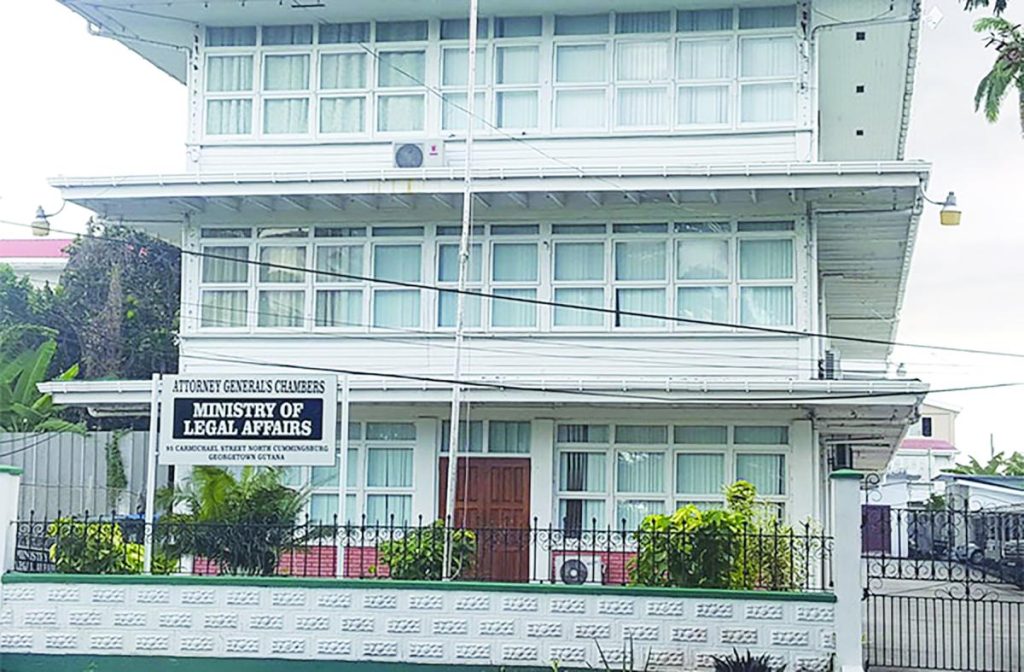 Legal Affairs Ministry launches arbitration for young