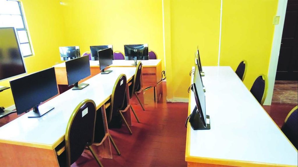 Zara Computer Centre commissioned in Linden - Guyana Times