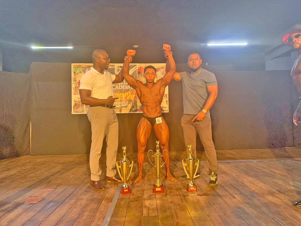 Hunter bags Novices Championship Overall trophy - Guyana Times