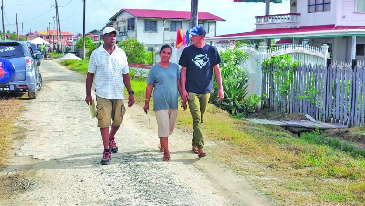 After 25 years 30 Bath Settlement residents receive land transports