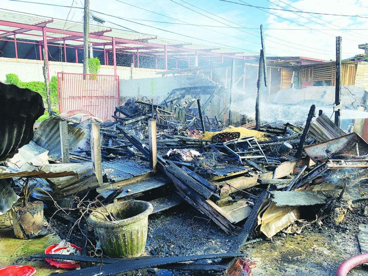 6 homeless after fire destroys Mc Doom house - Guyana Times