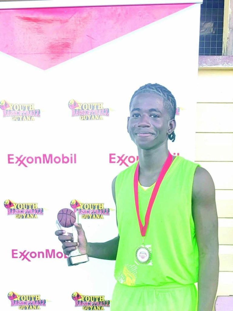 ExxonMobil National School Basketball Festival: Covent Garden Clinch ...