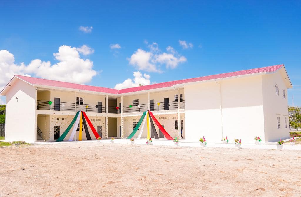 New $103.5M wing commissioned at Queen’s College - Guyana Times