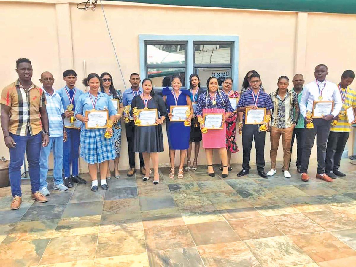 RHTY&SC cricket teams honour outstanding teachers, students - Guyana Times
