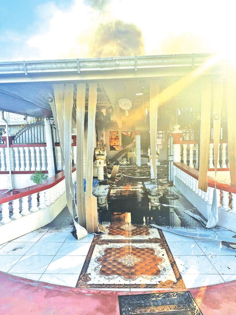 Colours Of India Boutique, House, Mechanic Shop Gutted By Fire - Guyana 