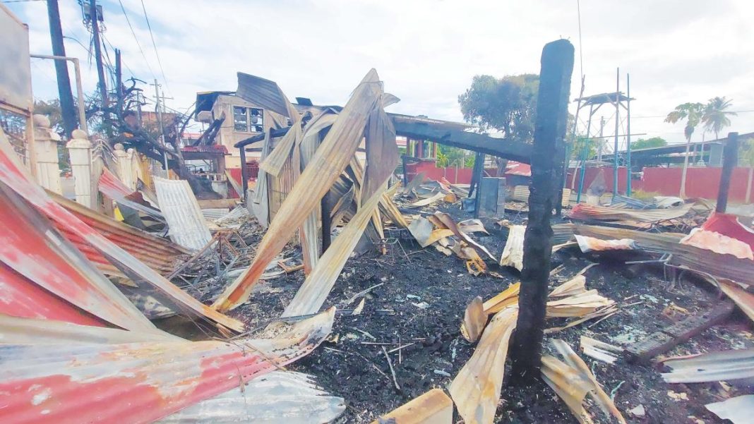 1 dead, 2 homeless, 8 businesses destroyed in Bush Lot fire - Guyana Times