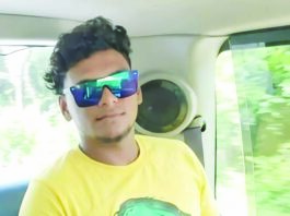 Night outing ends in tragedy as 2 friends die in Eversham crash