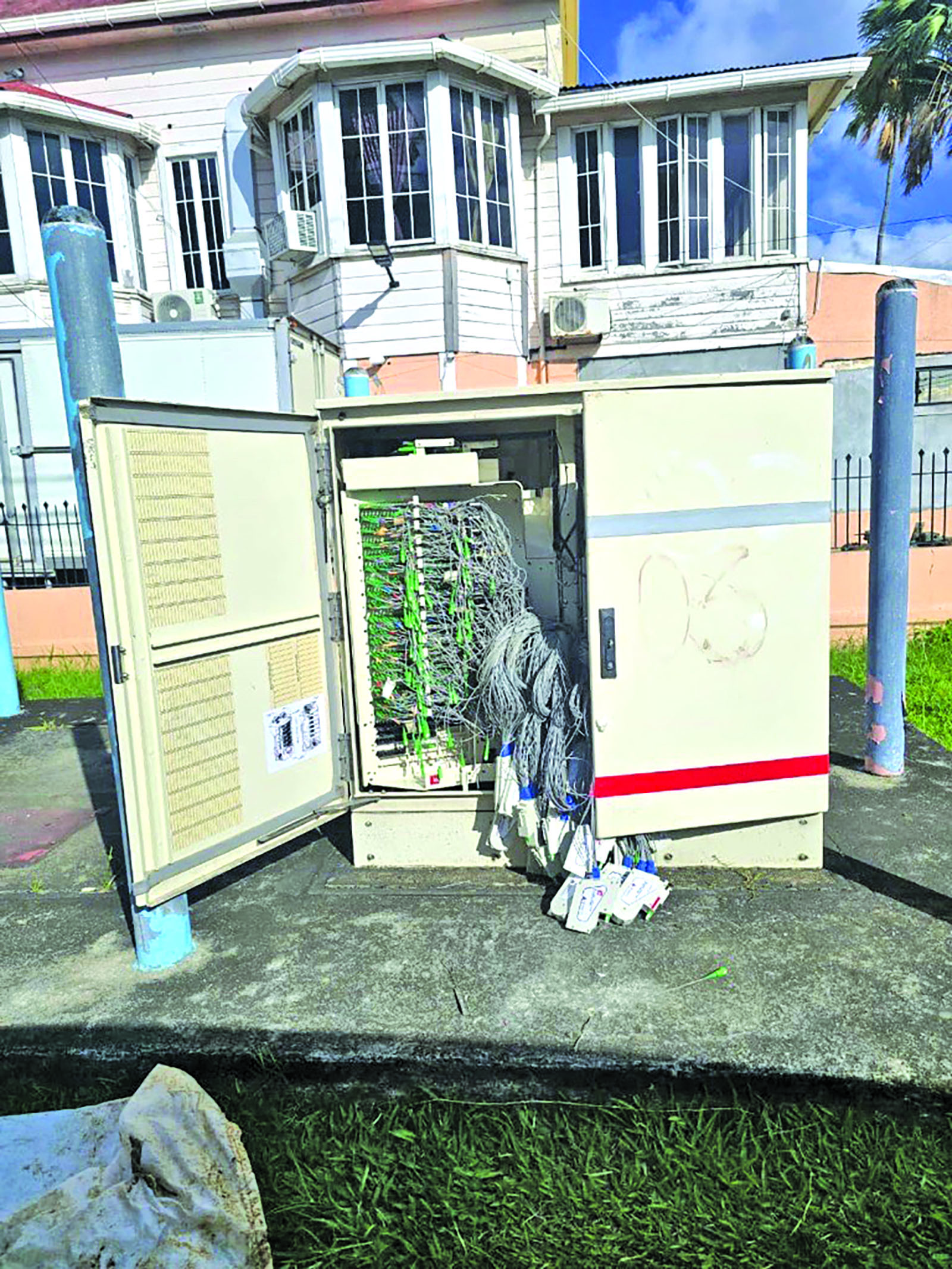 Over 7000 One Communications customers hit by vandalism, copper theft