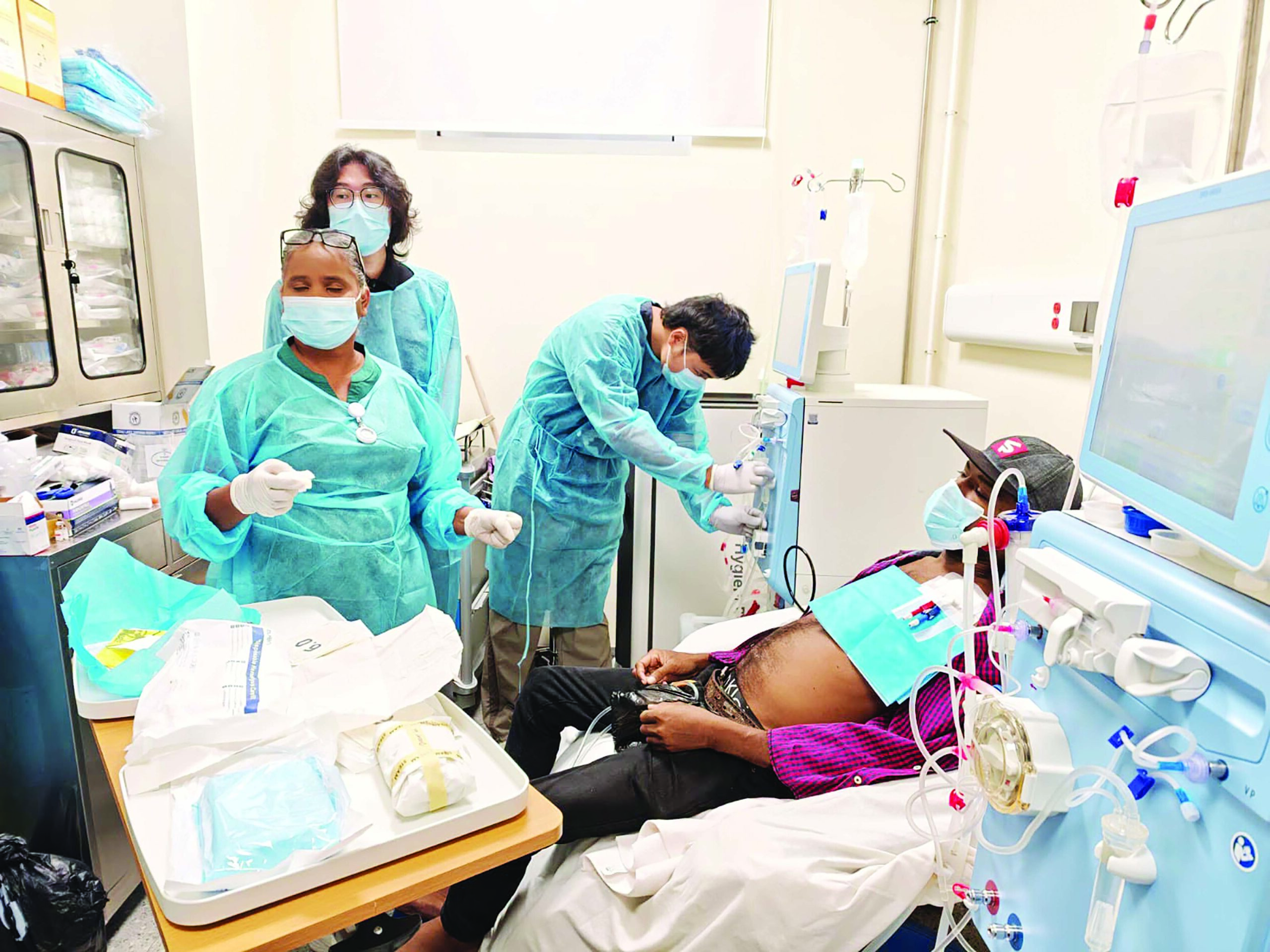 1st 2 patients receive dialysis treatment as services commence at Lima Regional Hospital