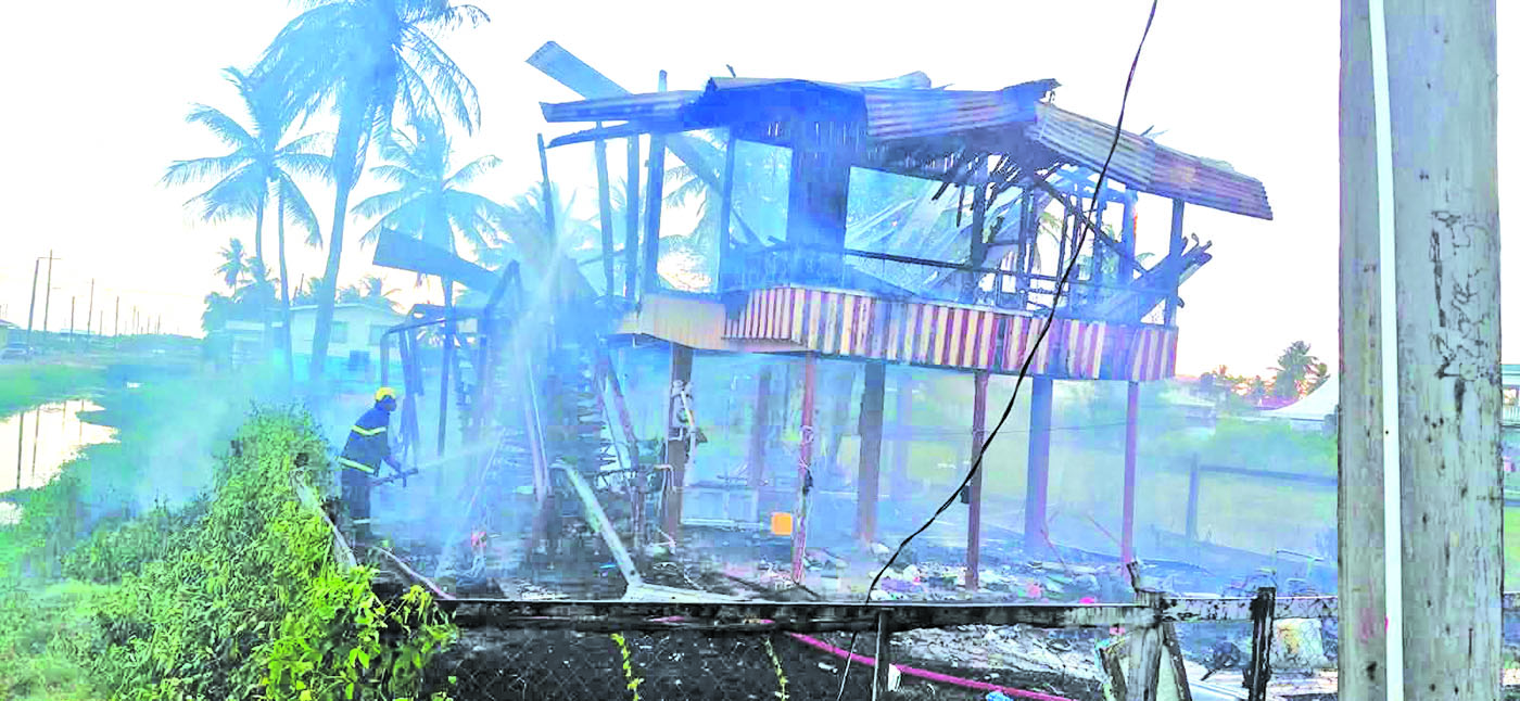 Unoccupied Rose Hall house destroyed by fire