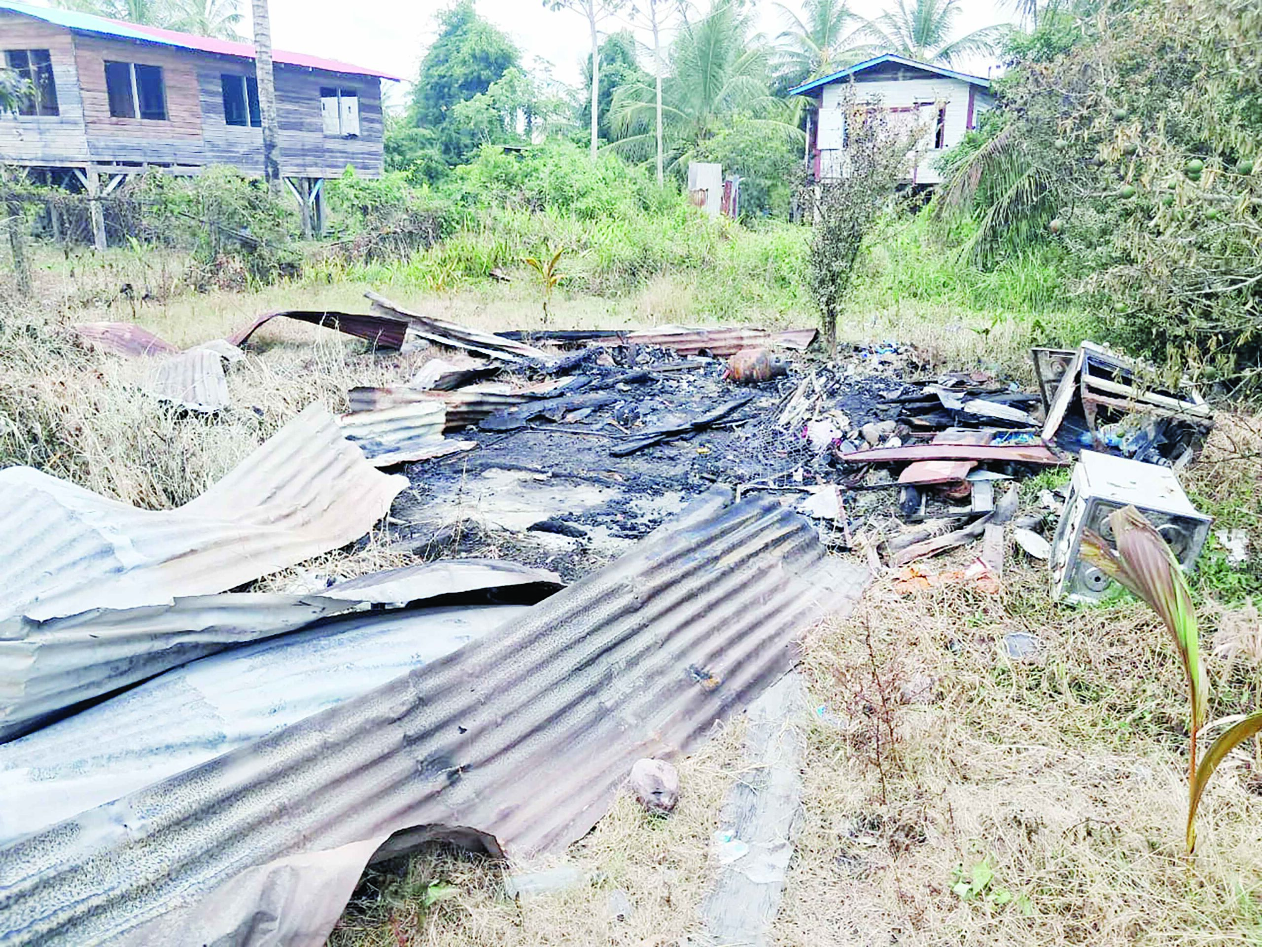 “Everything burn up” – linesman loses home in 2nd devastating fire