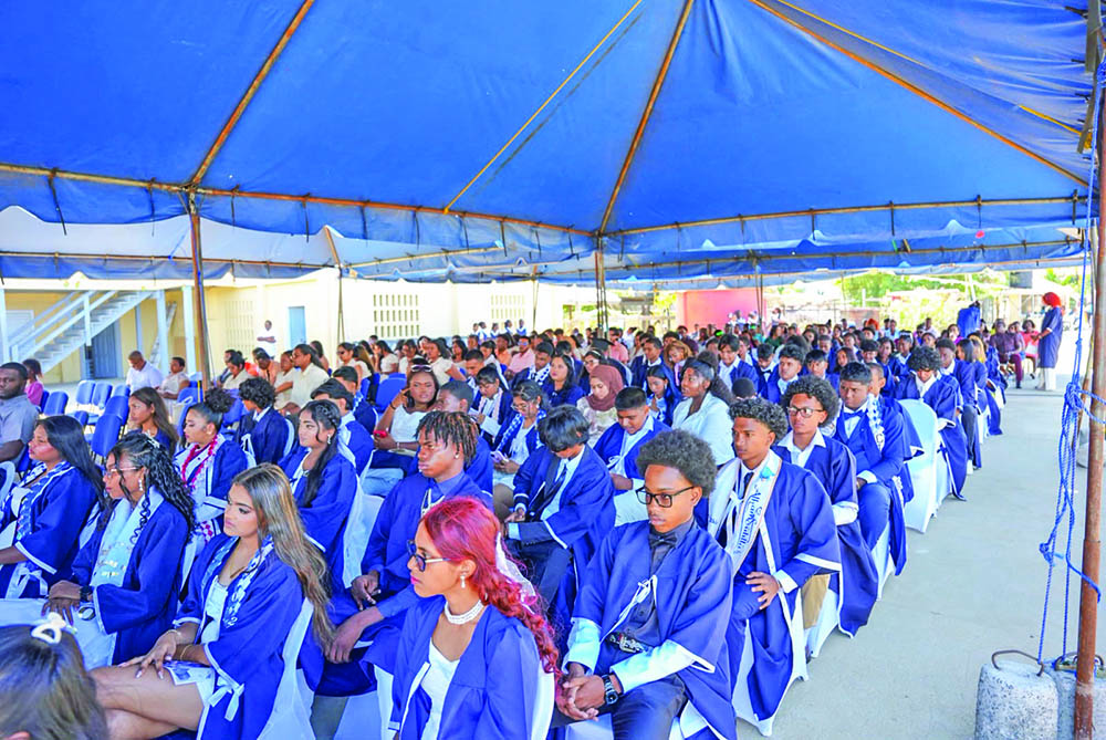 “Whatever you choose, do it well” – Finance Minister tells JC Chandisingh graduates