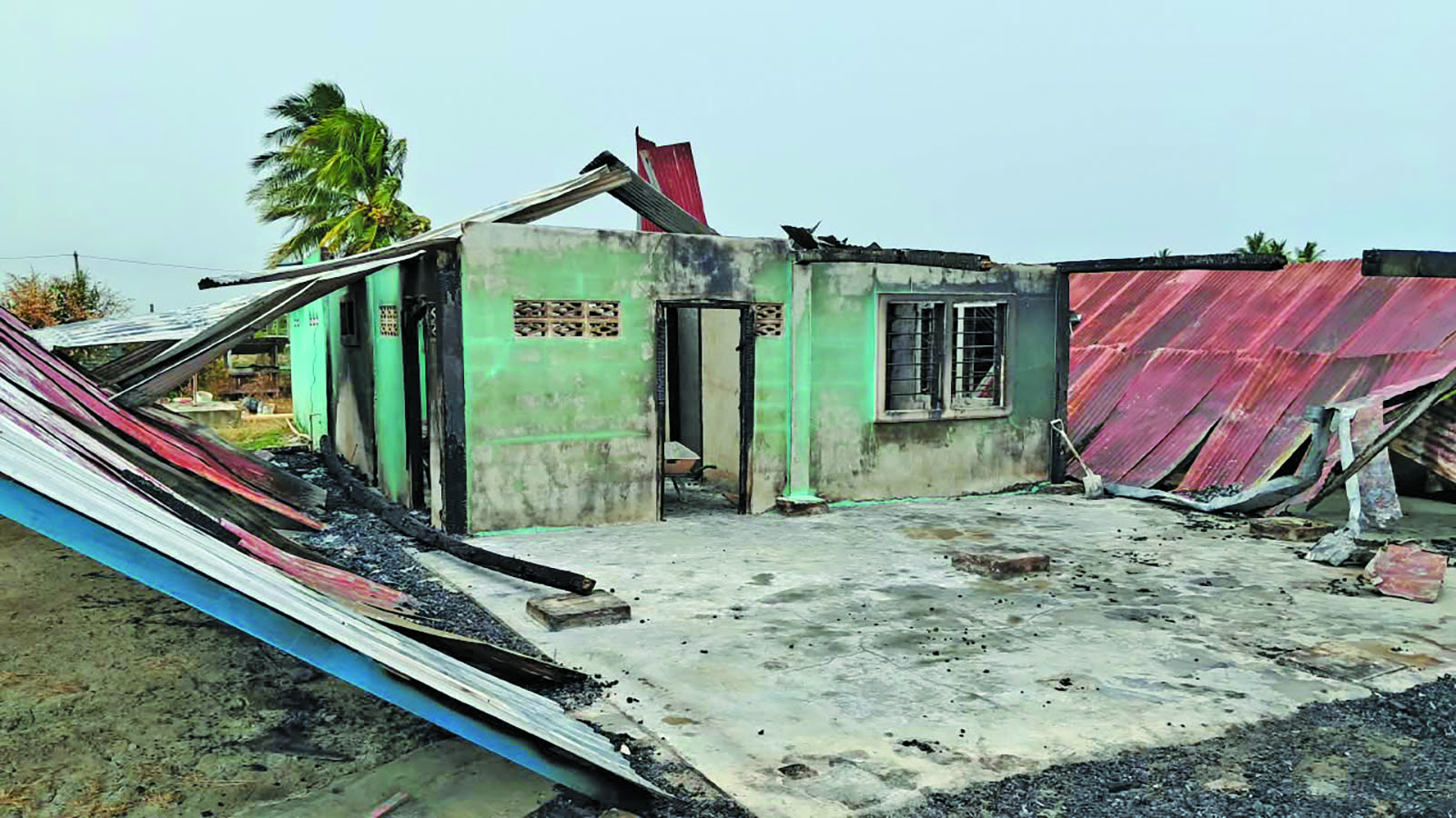 “I’m not feeling safe at all” – mother of 2 after home destroyed by fire