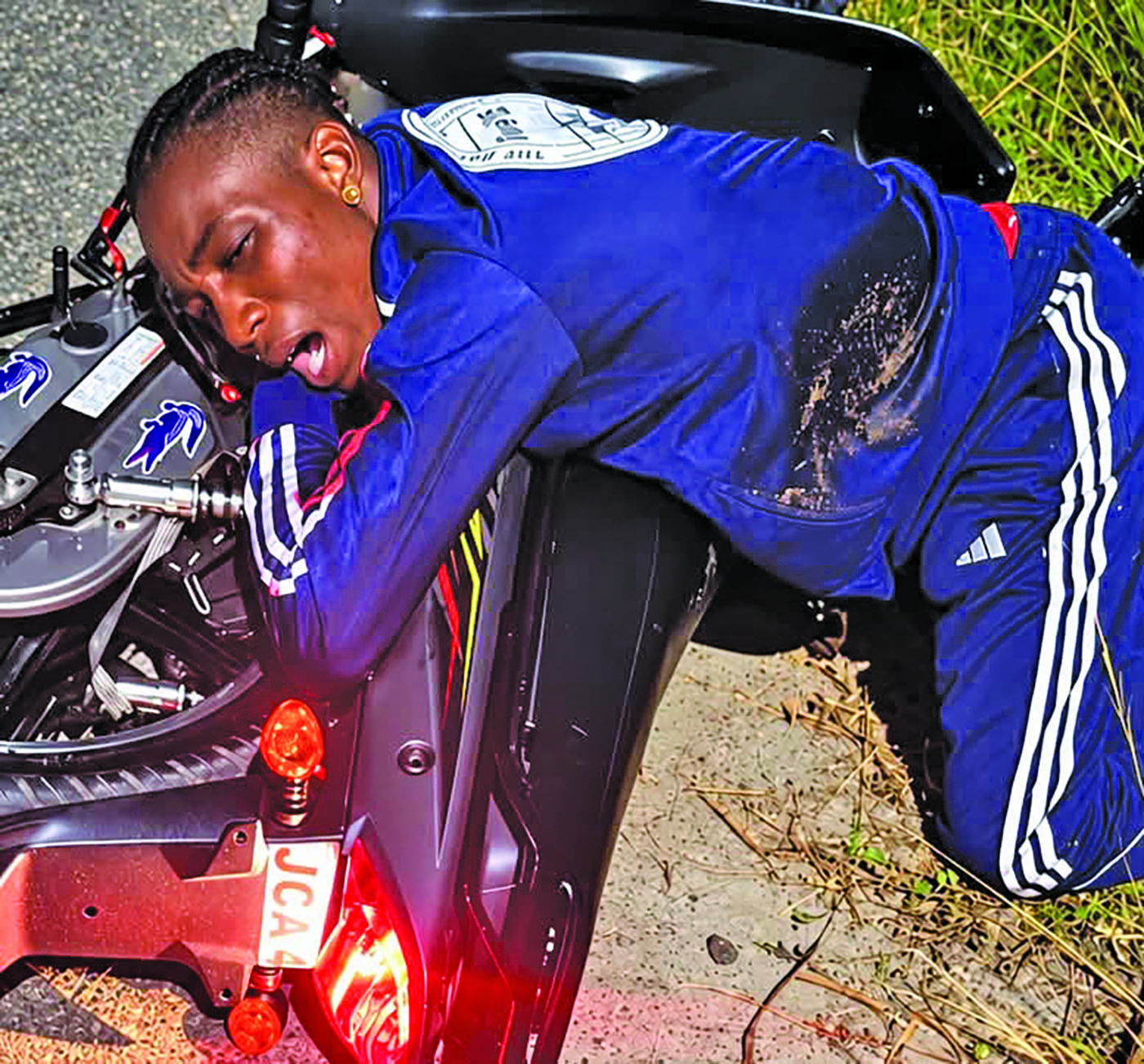 Motorcycle bandit shot while robbing Cuban nationals at Eccles
