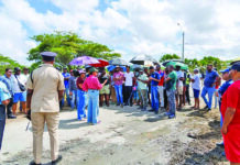 Le Repentir contractors fired for burning bush instead of weeding